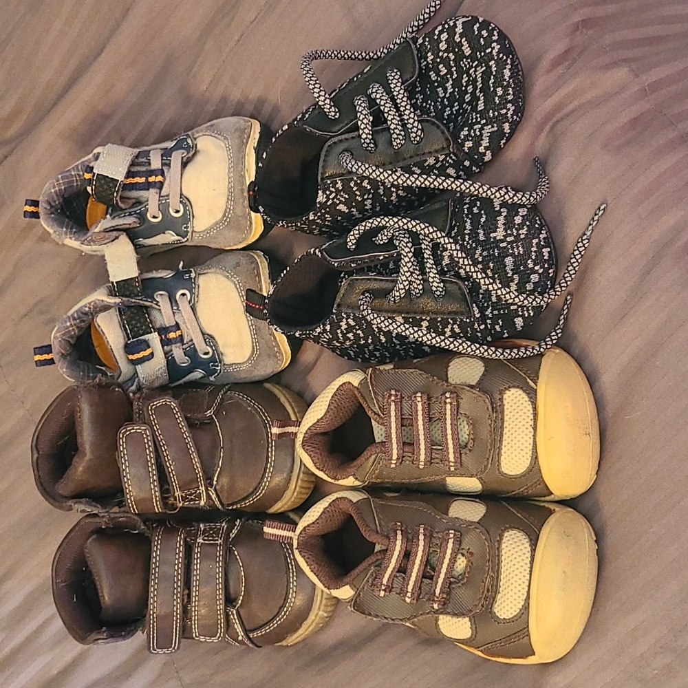 Bundle size 5 toddler shoes